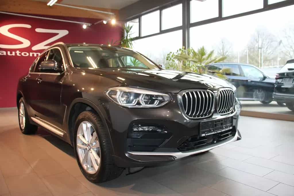 BMW X4 xDrive 20 i  xLine 2.Hand ACC Leder Navi AHK 02/2020-photo-0