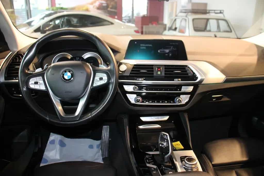 BMW X4 xDrive 20 i  xLine 2.Hand ACC Leder Navi AHK 02/2020-photo-10