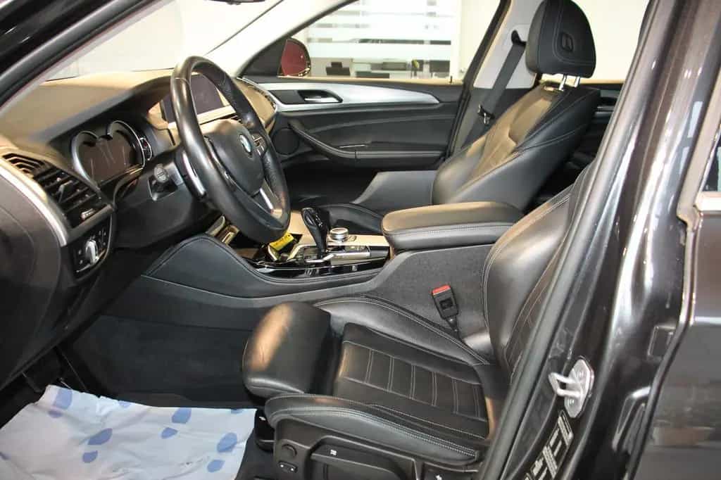 BMW X4 xDrive 20 i  xLine 2.Hand ACC Leder Navi AHK 02/2020-photo-7