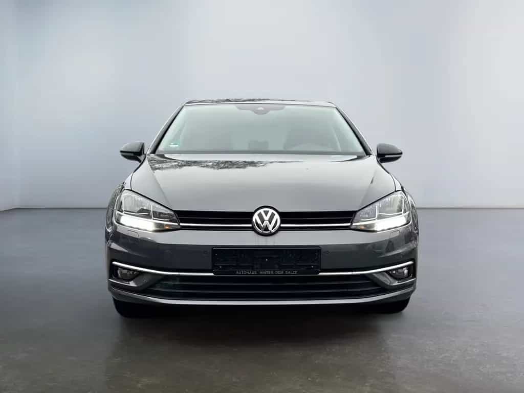 Volkswagen Golf 01/2020-photo-2