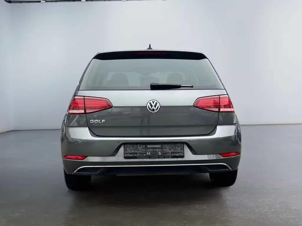 Volkswagen Golf 01/2020-photo-5