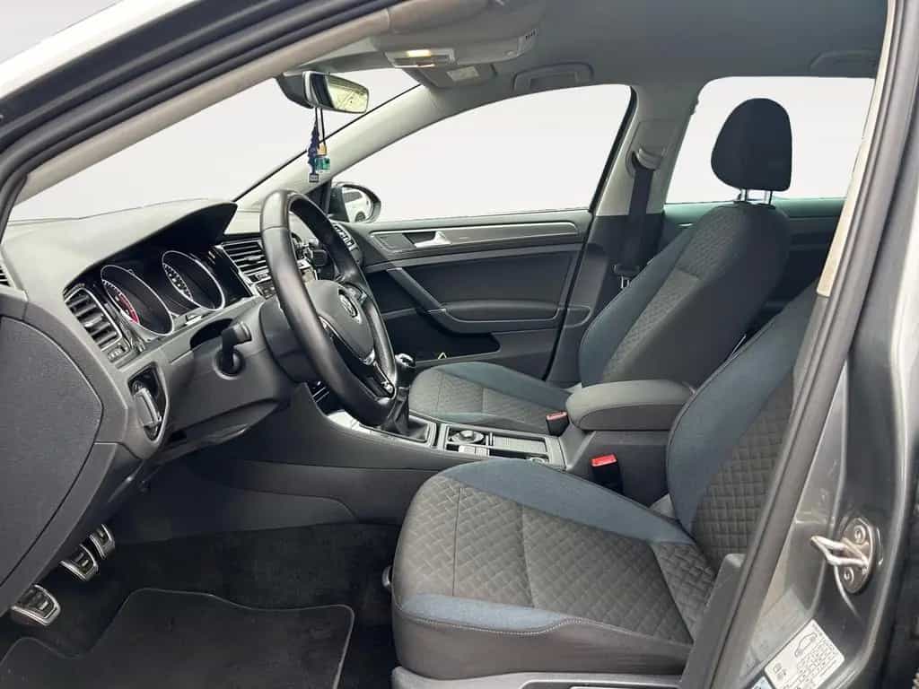Volkswagen Golf 01/2020-photo-8