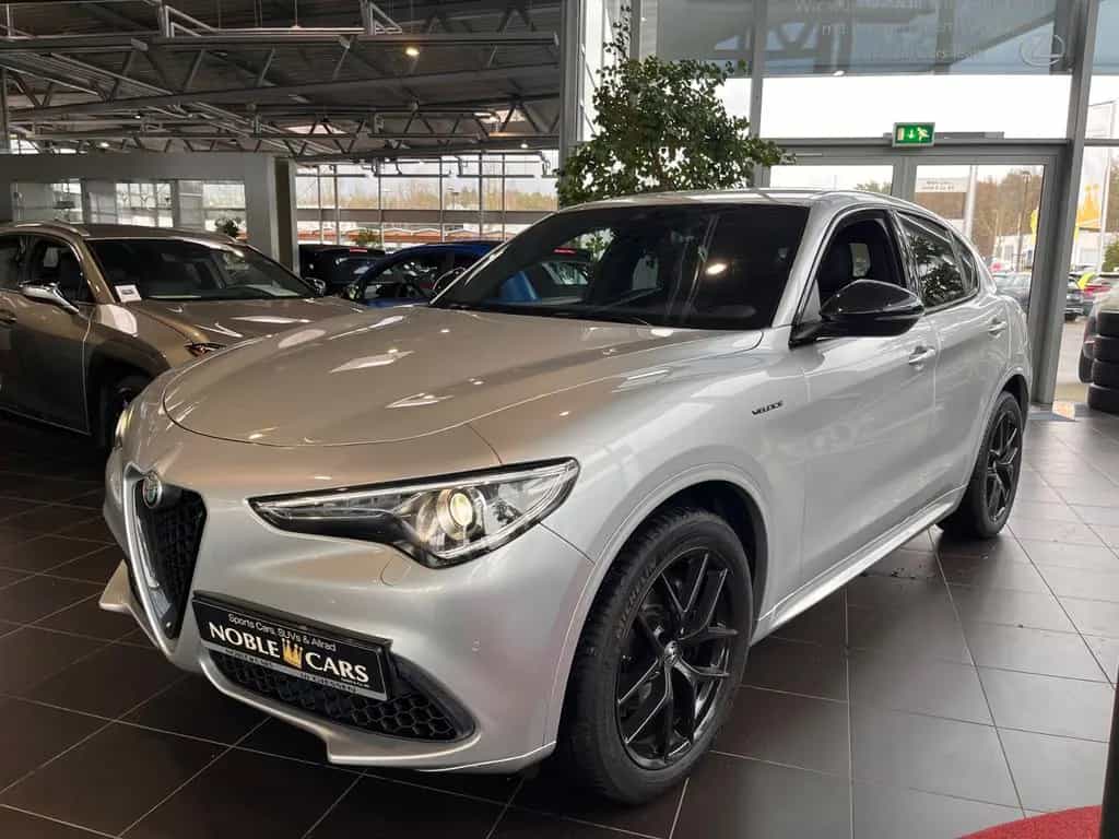 Alfa Romeo Stelvio Veloce Q4 ACC NAVI LEDER AHK 12/2020-photo-2