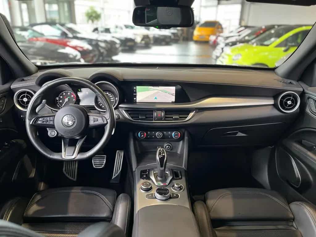 Alfa Romeo Stelvio Veloce Q4 ACC NAVI LEDER AHK 12/2020-photo-22