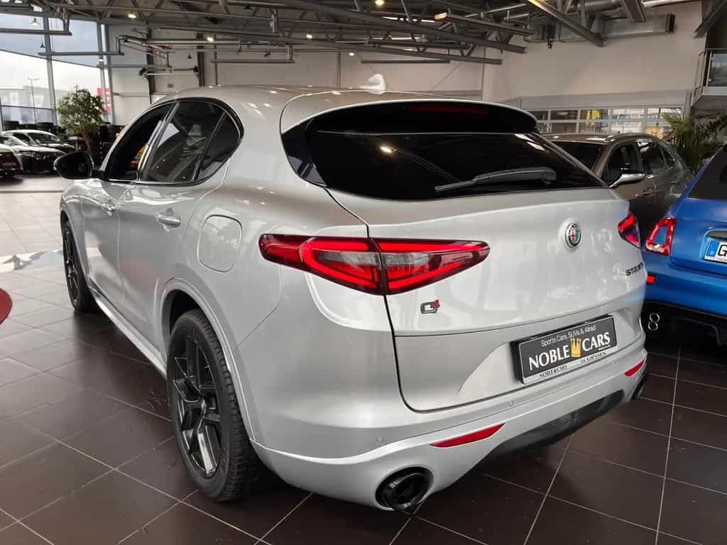 Alfa Romeo Stelvio Veloce Q4 ACC NAVI LEDER AHK 12/2020-photo-4