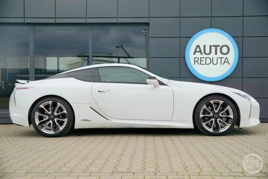 Lexus LC 500h Superturismo 08/2017-photo-3