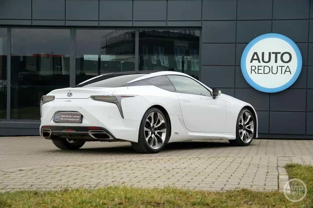 Lexus LC 500h Superturismo 08/2017-photo-4