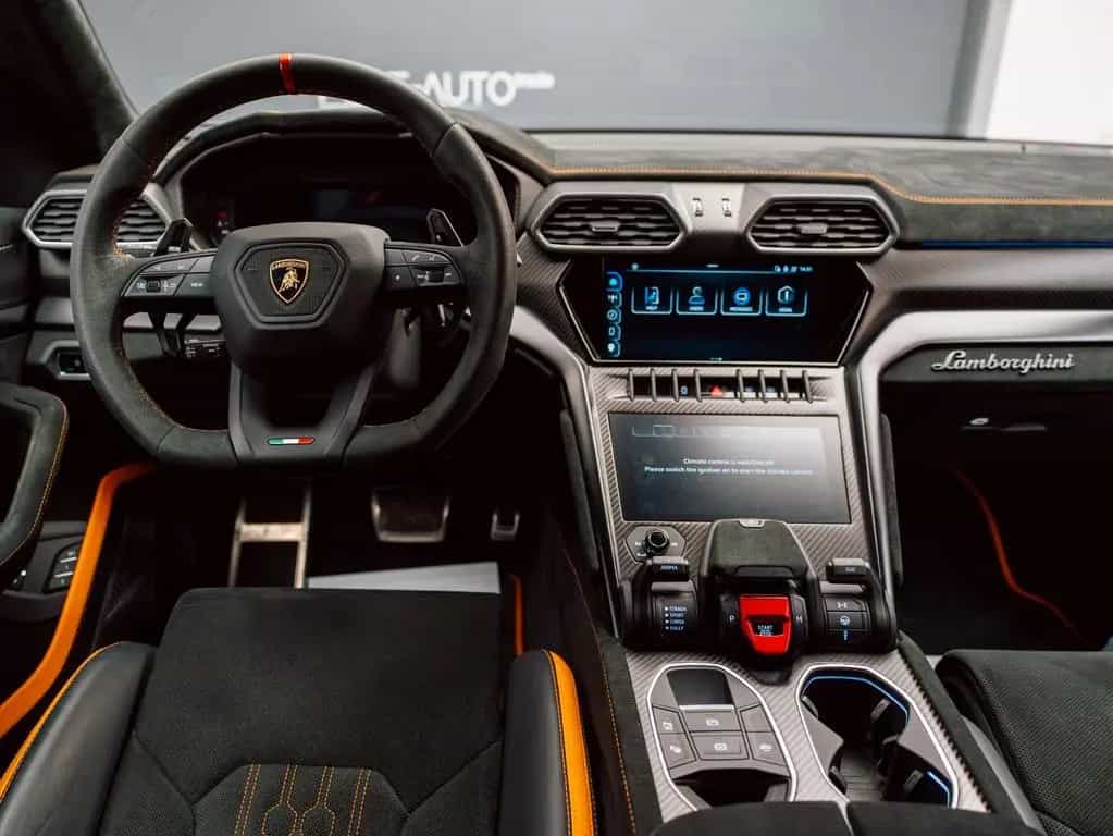 Lamborghini Urus 4.0 V8 Performante 02/2025-photo-22