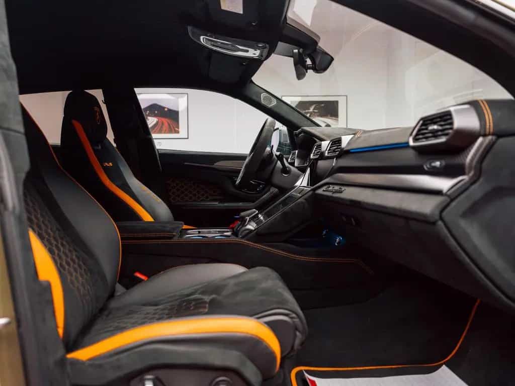 Lamborghini Urus 4.0 V8 Performante 02/2025-photo-32