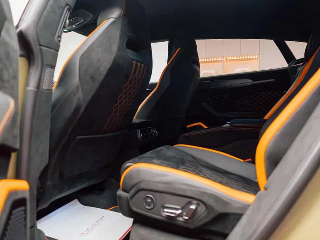 Lamborghini Urus 4.0 V8 Performante 02/2025-photo-36