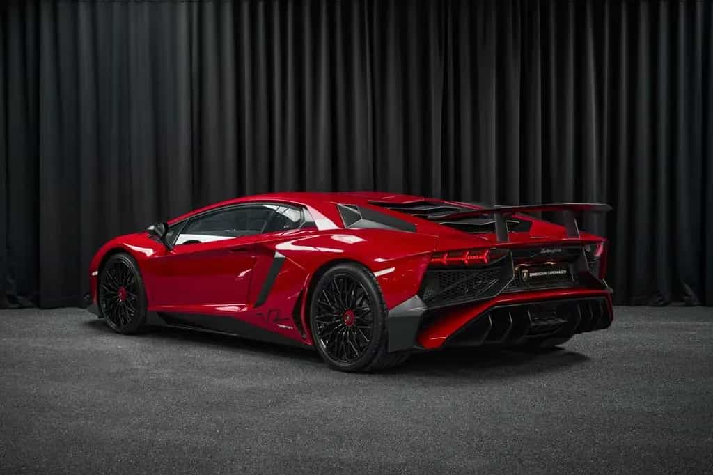 Lamborghini Aventador LP 750-4 SV Superveloce 06/2016-photo-2
