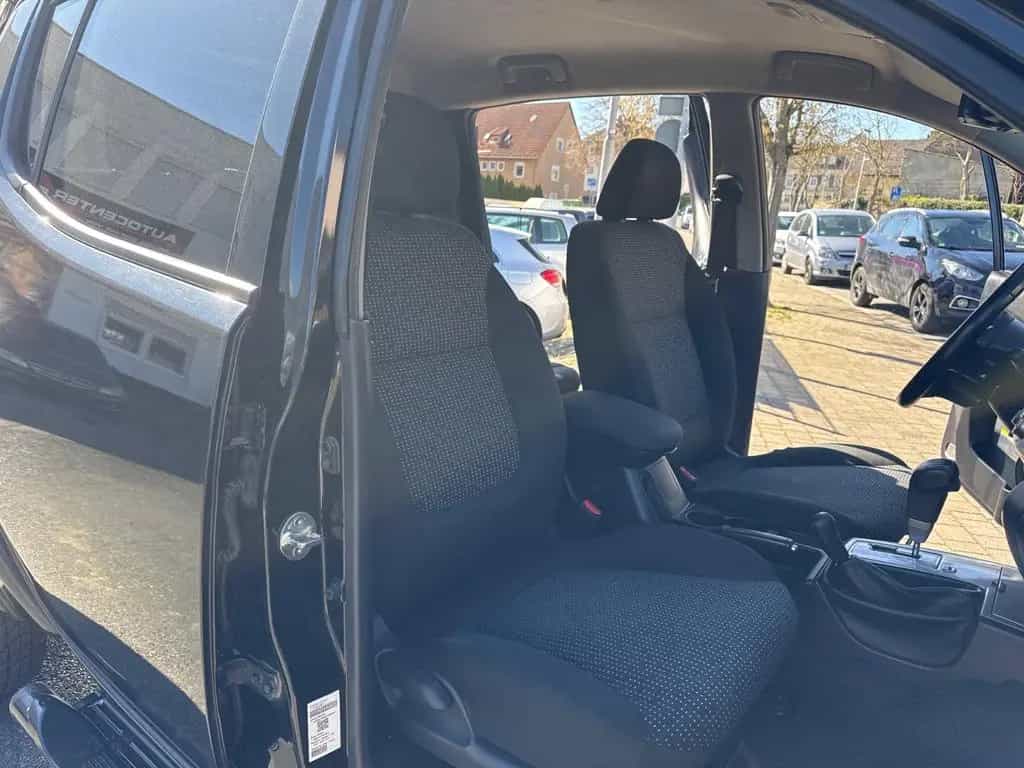 Mitsubishi L200 Diamant Edition Doppelkabine 4WD 02/2015-photo-7