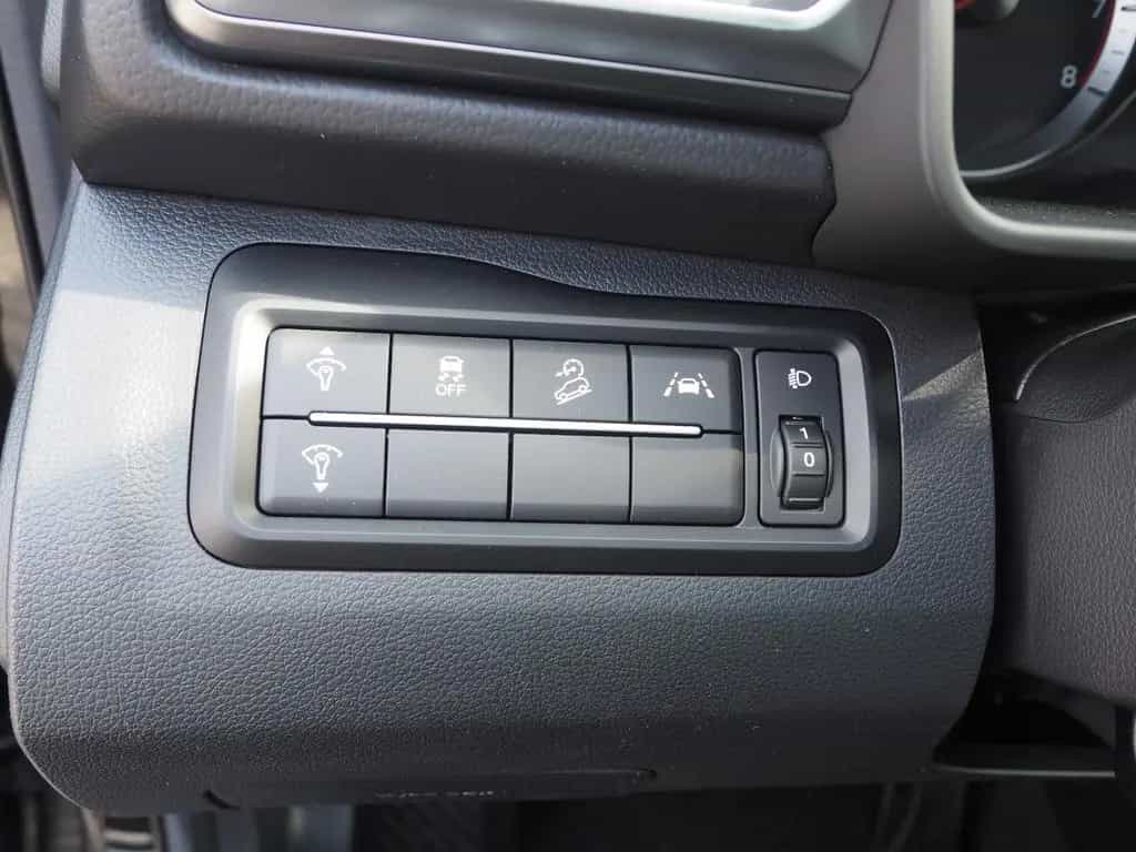 KGM Tivoli Quartz 1.5 Automatik 12/2024-photo-8