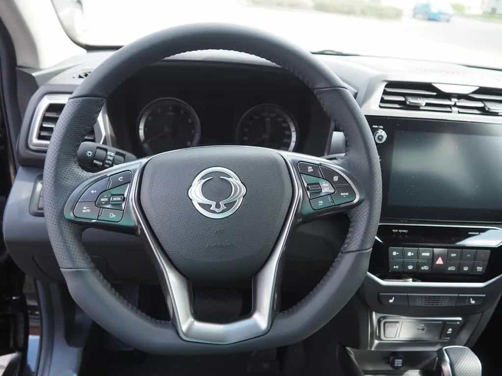 KGM Tivoli Quartz 1.5 Automatik 12/2024-photo-9