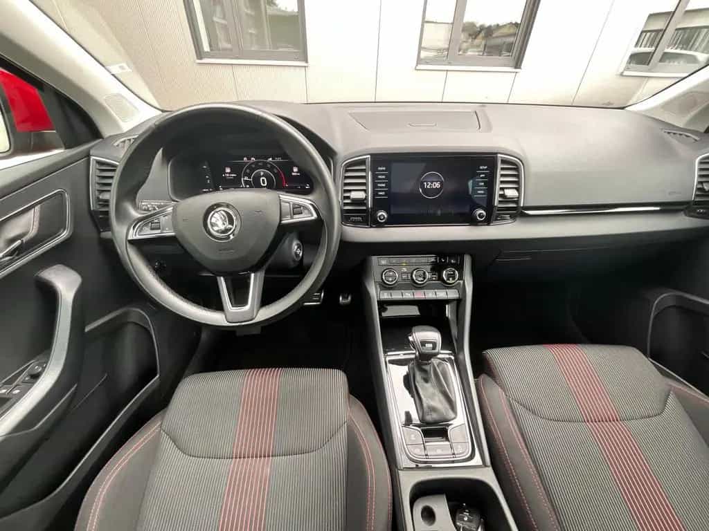 Skoda Karoq Sportline 1.5 TSi-DSG-Automatic 150 PS LED 09/2020-photo-23