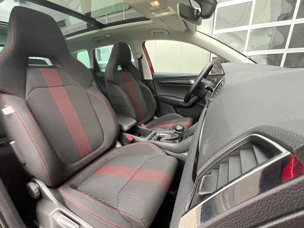Skoda Karoq Sportline 1.5 TSi-DSG-Automatic 150 PS LED 09/2020-photo-28