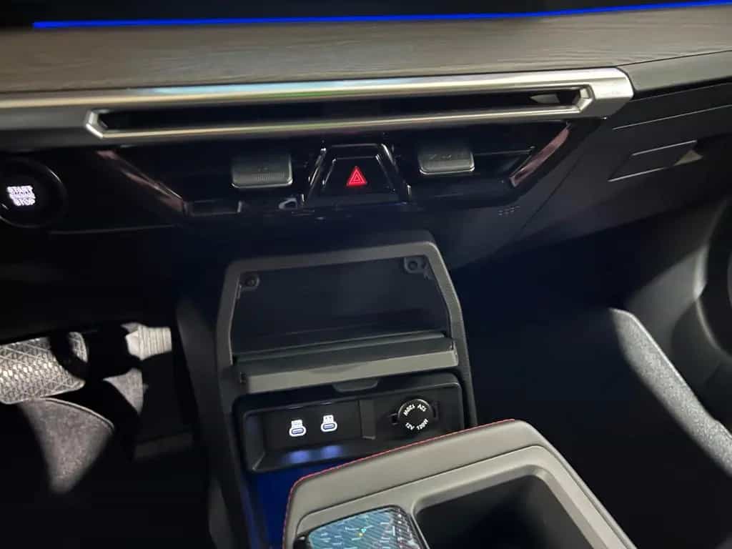 Ssangyong Actyon KGM Actyon  Bliss +ALLRAD +Volldigital Cockpit null-photo-19