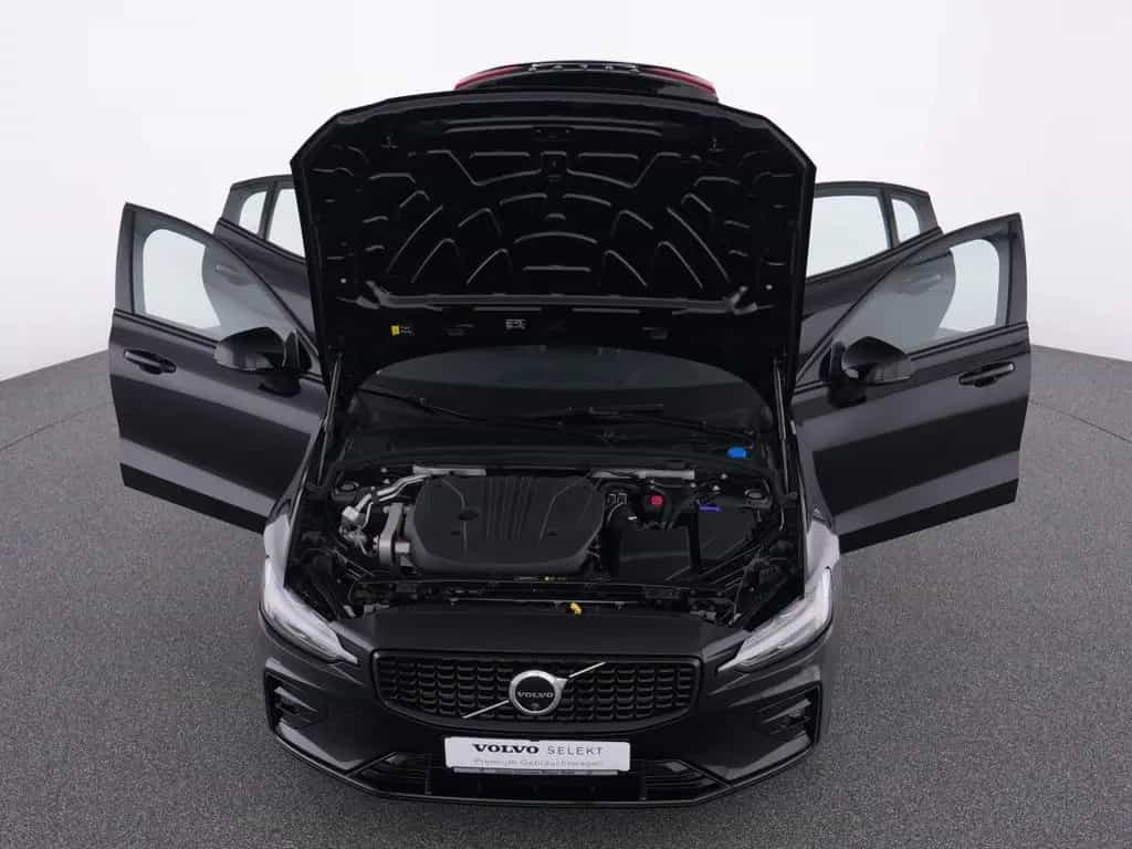 Volvo S60 B4 Plus Dark +PANO+20'+STANDHZ+360°+FAHRASS 08/2024-photo-11