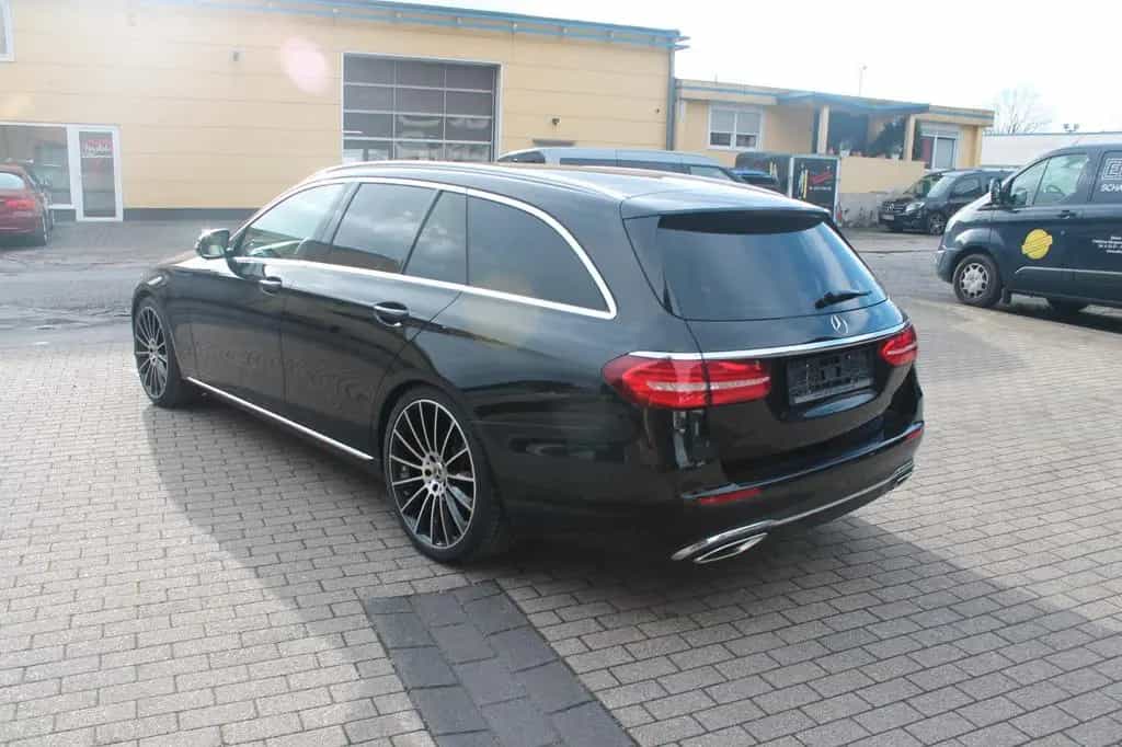 Mercedes-Benz E-Class 200 4Matic T Avantg.*9G Aut.*neue 20"LM*SD*LED 10/2018-photo-24