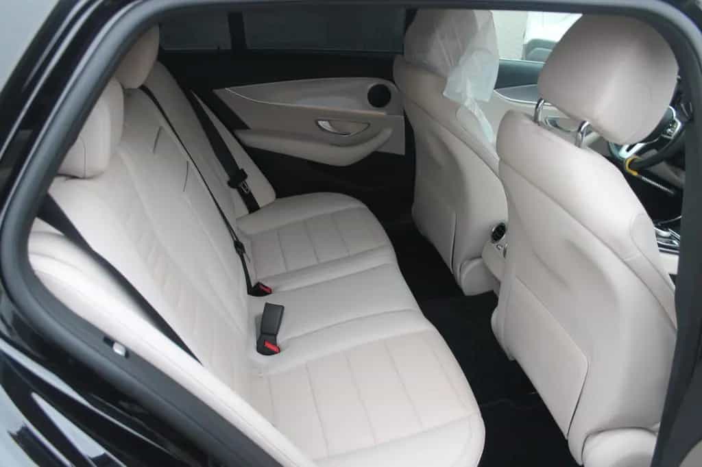 Mercedes-Benz E-Class 200 4Matic T Avantg.*9G Aut.*neue 20"LM*SD*LED 10/2018-photo-9