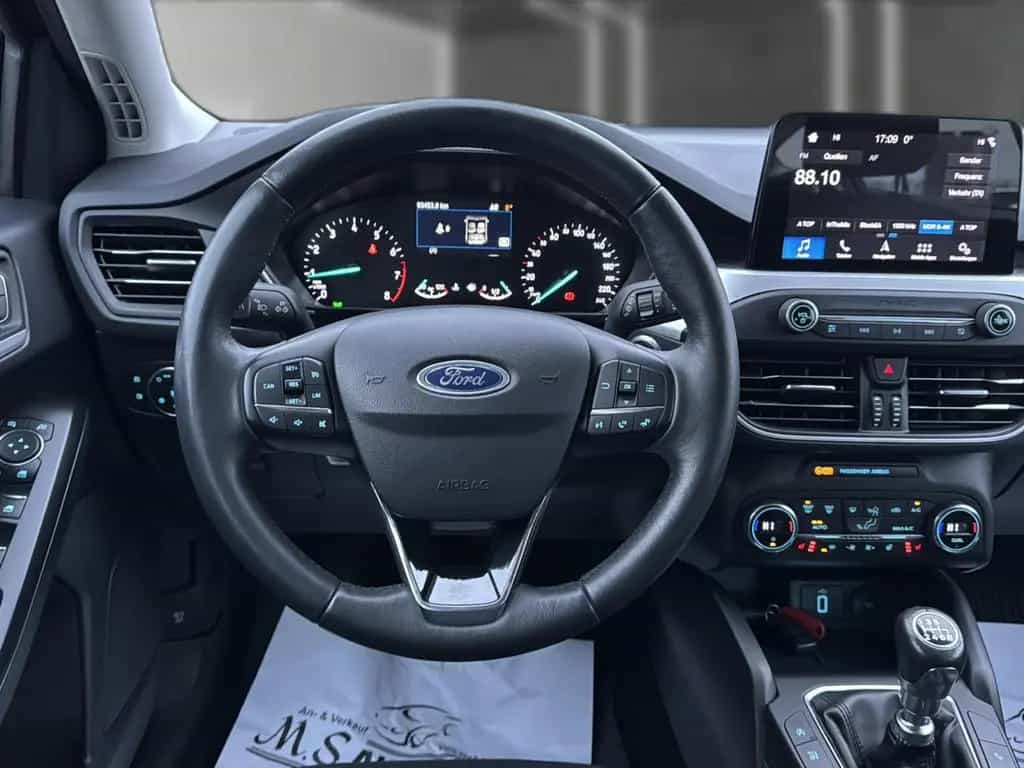 Ford Focus Turnier Cool & Connect+1HD+WINTER.P+RFK 11/2019-photo-10