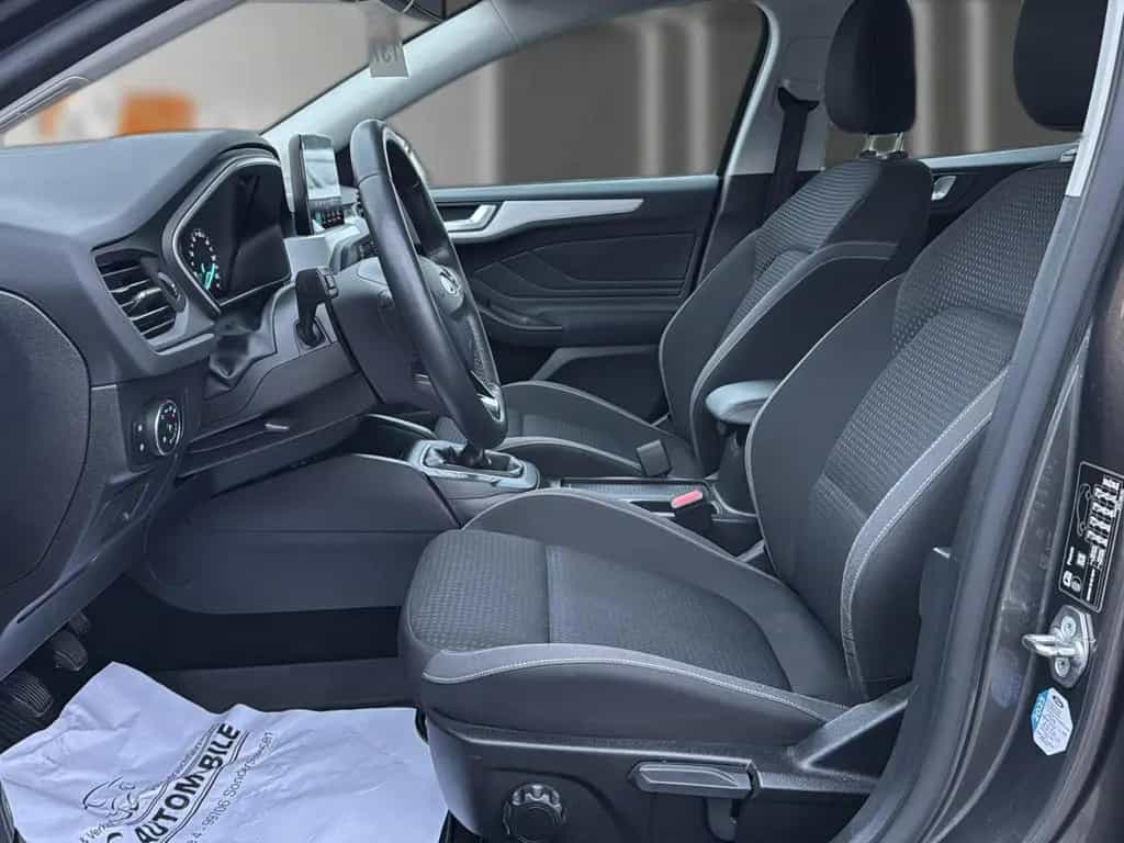 Ford Focus Turnier Cool & Connect+1HD+WINTER.P+RFK 11/2019-photo-11