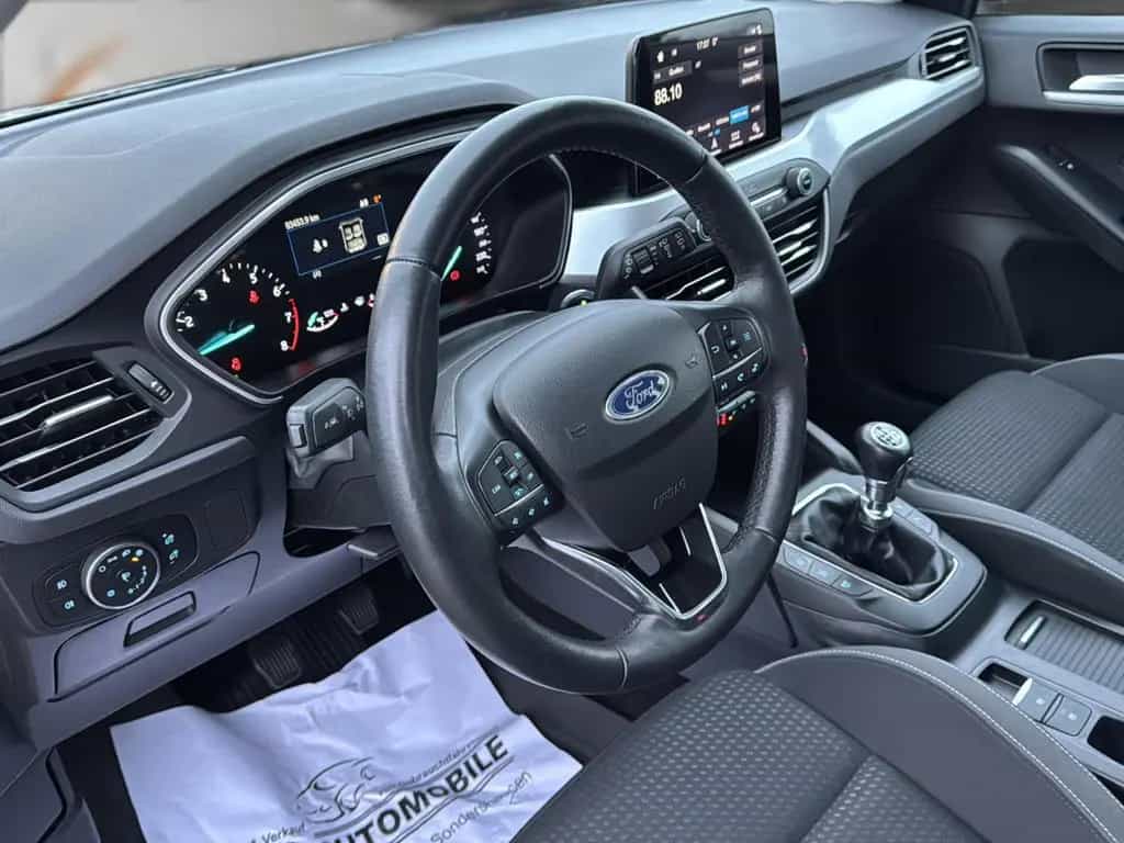 Ford Focus Turnier Cool & Connect+1HD+WINTER.P+RFK 11/2019-photo-12