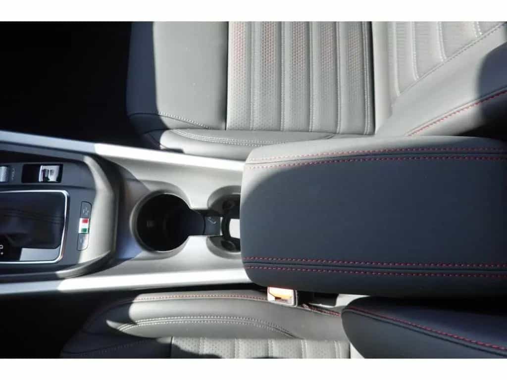 Alfa Romeo Tonale Mild EU6e Tributo Italiano 1.5 VGT Hybrid 03/2025-photo-25