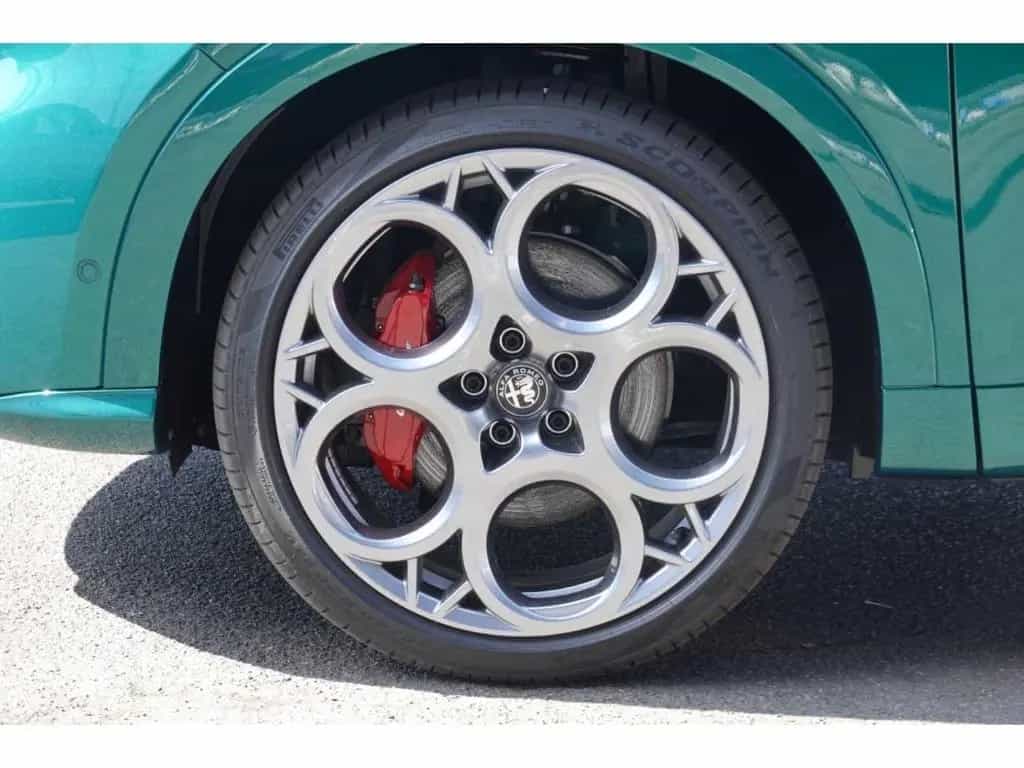 Alfa Romeo Tonale Mild EU6e Tributo Italiano 1.5 VGT Hybrid 03/2025-photo-3