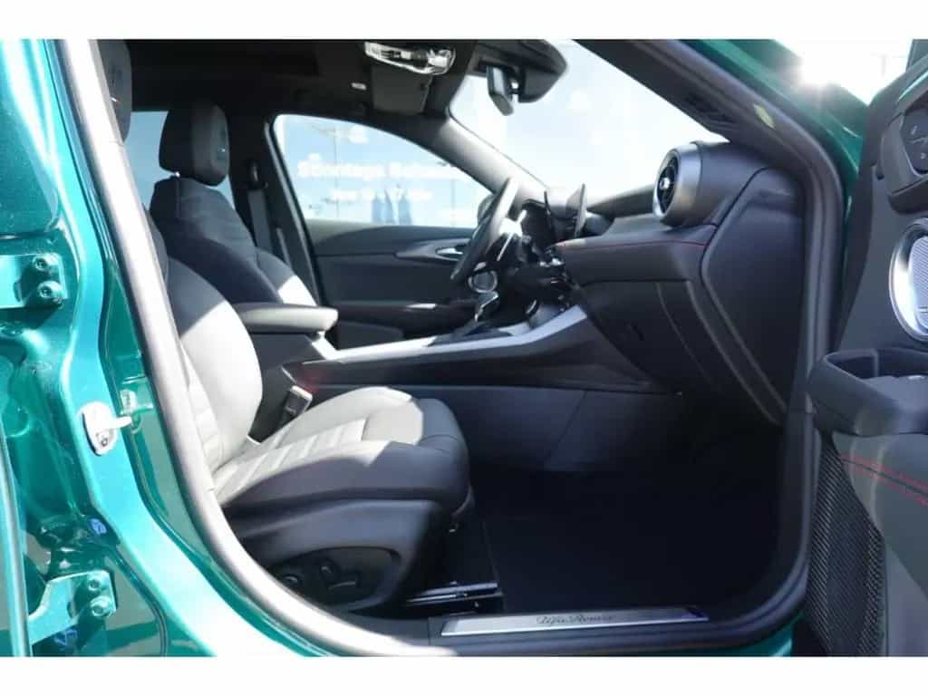 Alfa Romeo Tonale Mild EU6e Tributo Italiano 1.5 VGT Hybrid 03/2025-photo-8