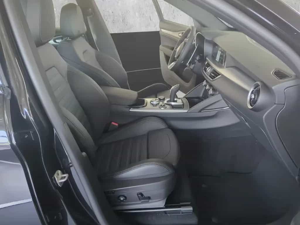 Alfa Romeo Stelvio VELOCE Q4 MY24 *AHK*NAVI*ACC*LED* 06/2025-photo-18