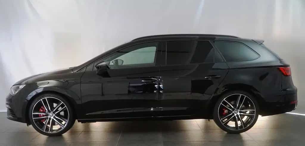 Seat Leon ST Cupra 300 4Drive 12/2017-photo-3