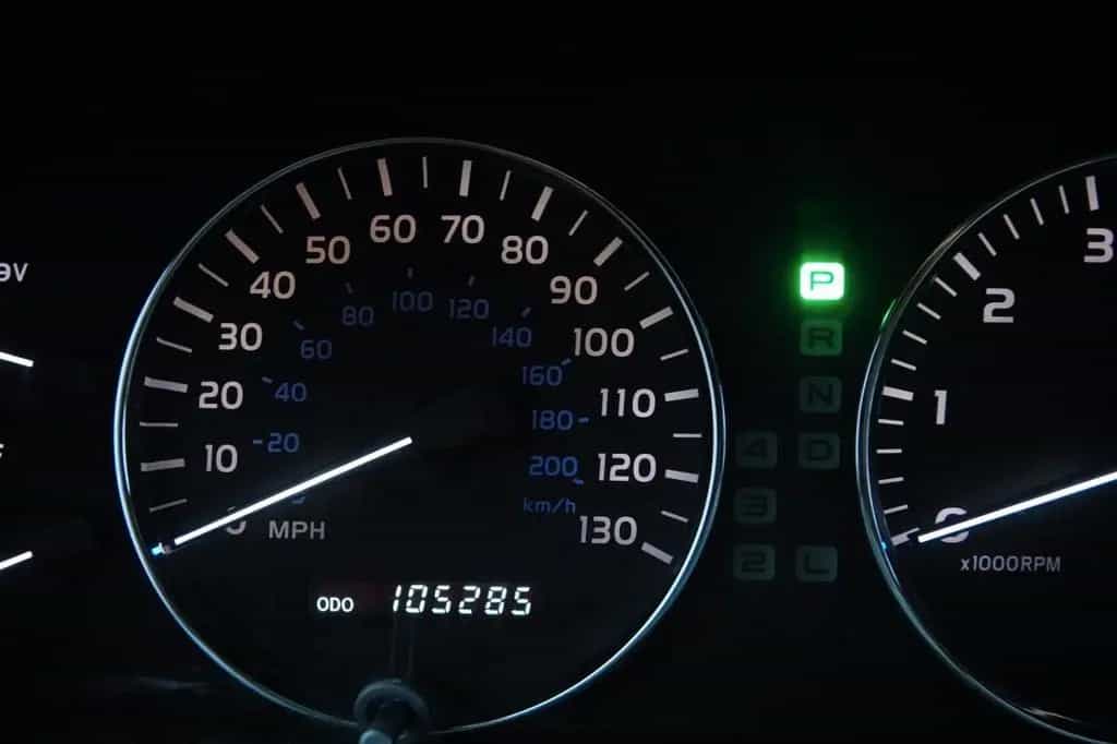 Lexus LX 470 06/2005-photo-14