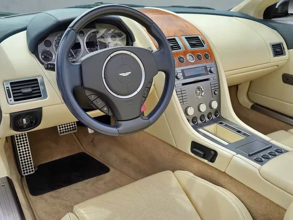 Aston Martin DB9 Volante 04/2006-photo-19