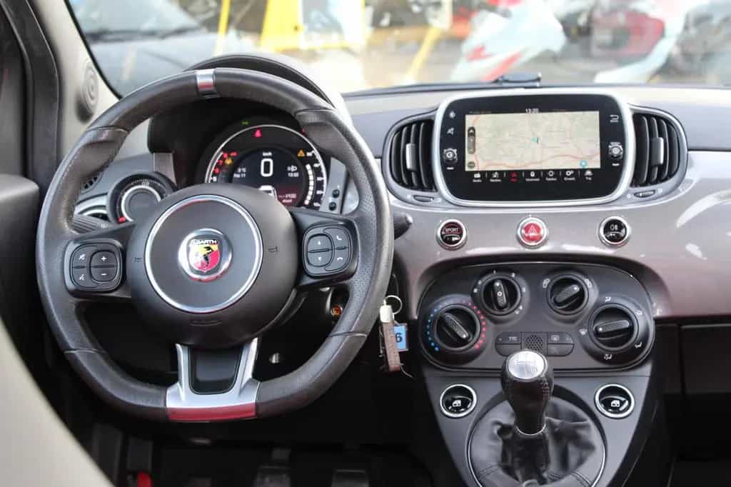 Abarth 500 595 Basis , 1,4 T-Jet , 1. Hand , Leder 01/2019-photo-11