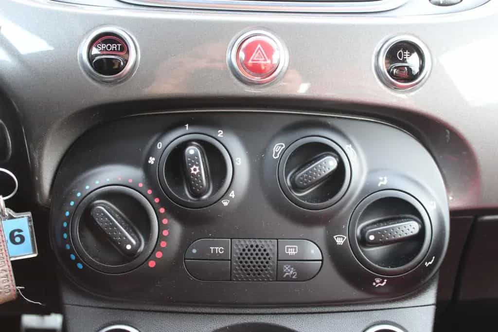 Abarth 500 595 Basis , 1,4 T-Jet , 1. Hand , Leder 01/2019-photo-19