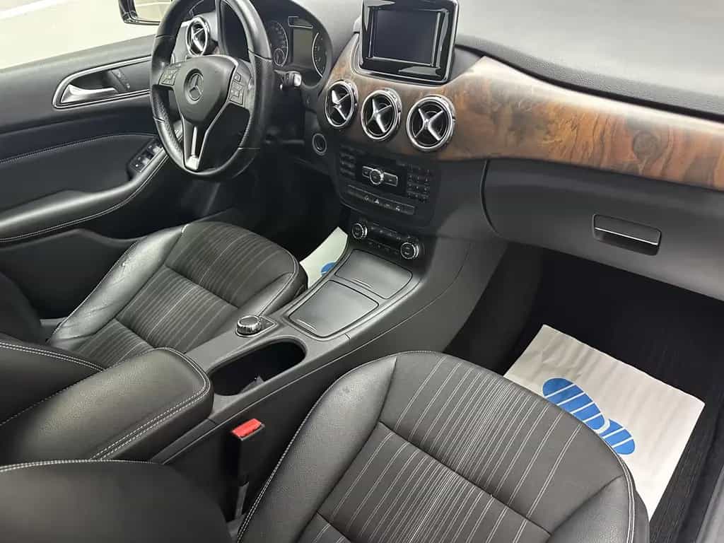 Mercedes-Benz B 250 "1 HAND-KLIMA-MULTI-PDC-ALU-TÜV NEU" 11/2012-photo-10