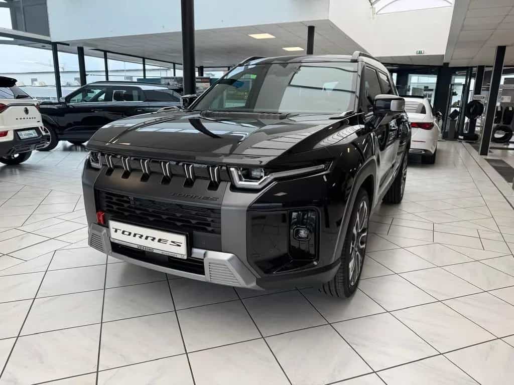 KGM Torres 1.5 4WD Lux null-photo-0