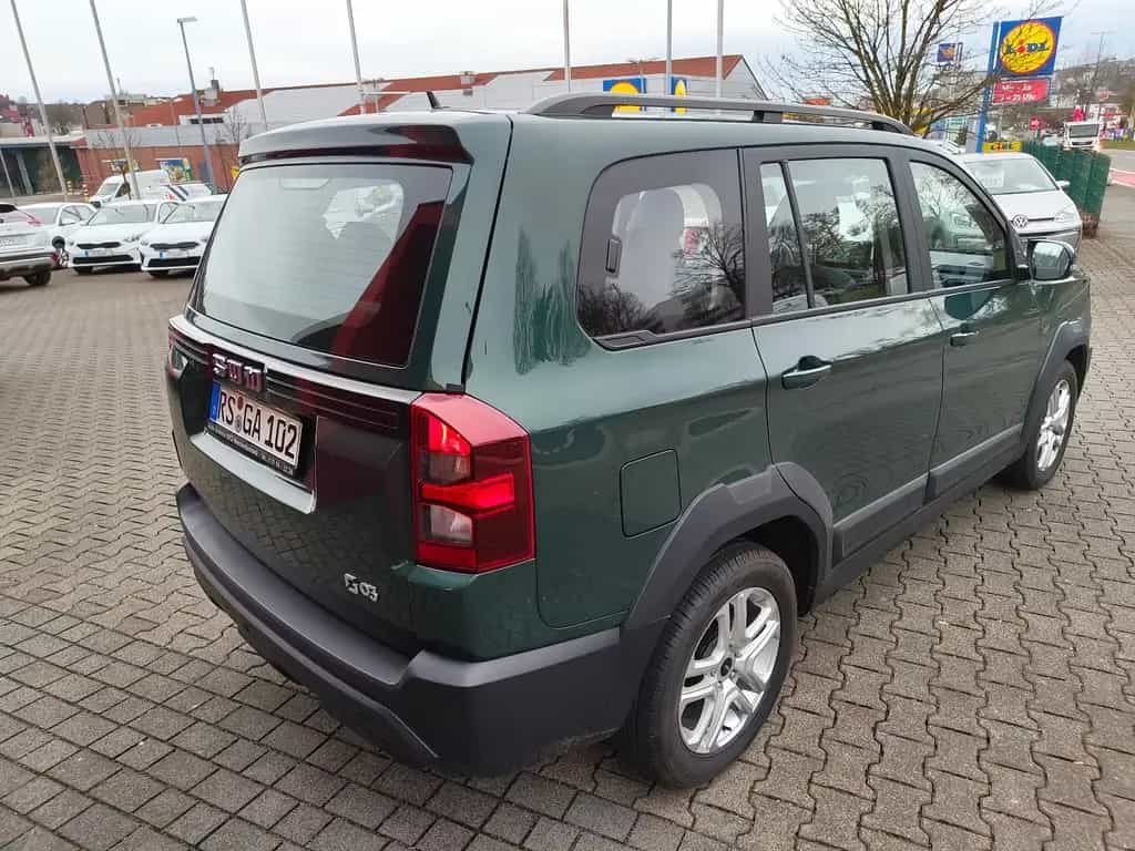 SWM G03 PDC KLIMA LEDER ALU KAMERA PANO 7-SITZER 02/2025-photo-4