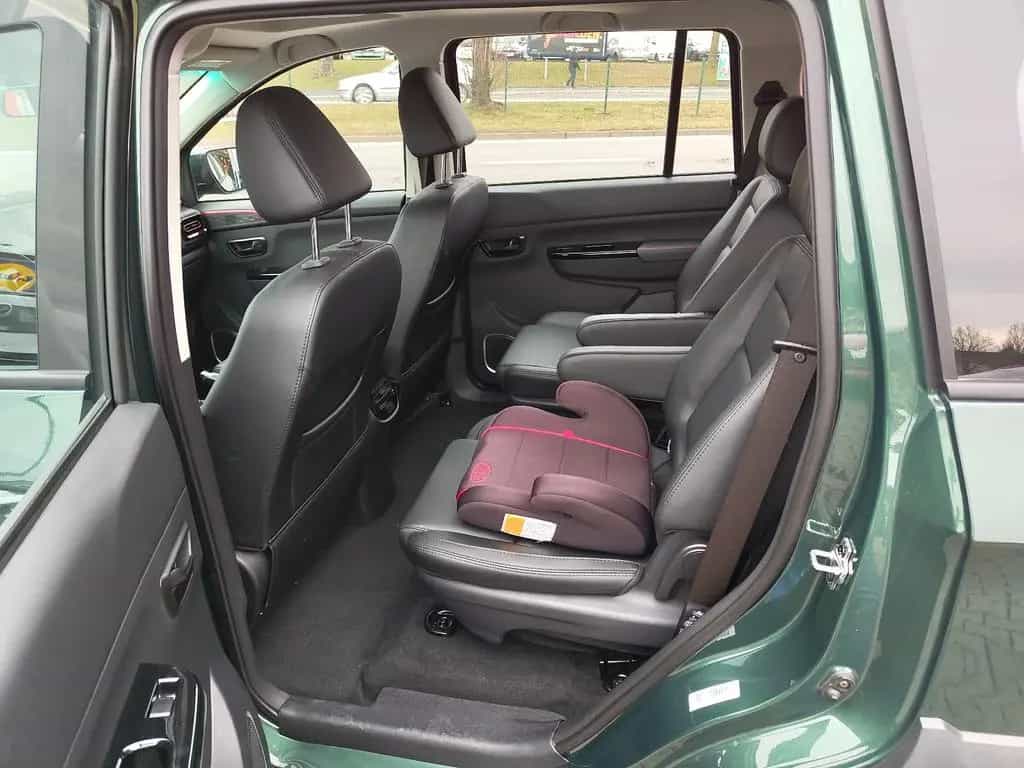SWM G03 PDC KLIMA LEDER ALU KAMERA PANO 7-SITZER 02/2025-photo-8