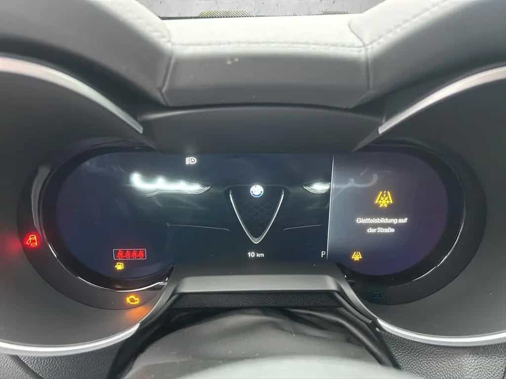 Alfa Romeo Stelvio MY24 VELOCE 2.0 Turbo *AHK*SHZ*20'' LM* 02/2025-photo-13