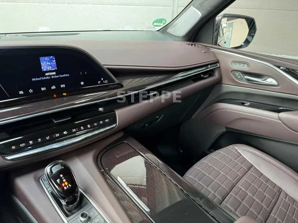 Cadillac Escalade 6.2 V8 Premium Lux.Platinum Luftfed.EU 05/2025-photo-12