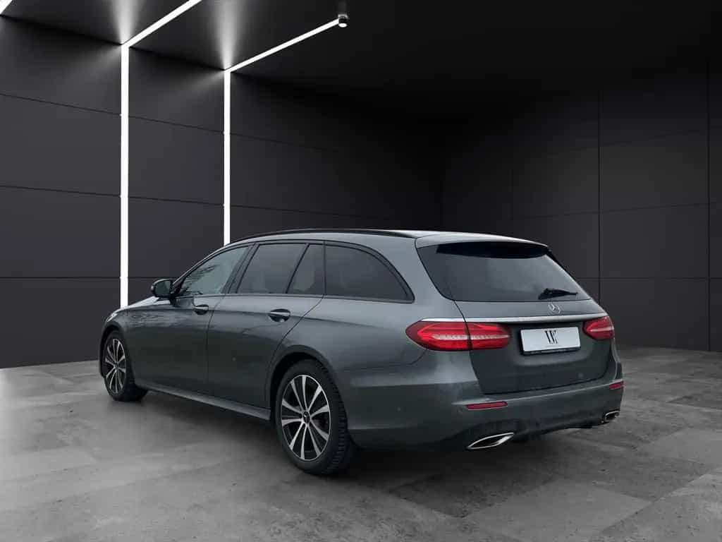 Mercedes-Benz E-Class T-Modell/360/LED/Head-Up/Allr./AHK/Pano 07/2018-photo-2