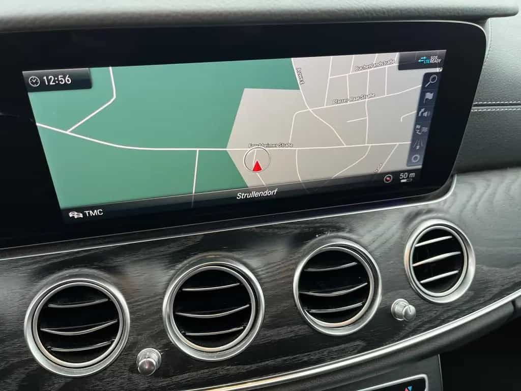 Mercedes-Benz E-Class T-Modell/360/LED/Head-Up/Allr./AHK/Pano 07/2018-photo-20