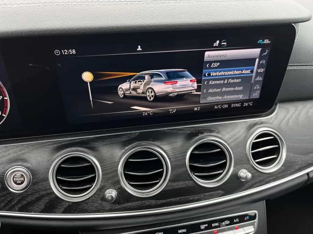 Mercedes-Benz E-Class T-Modell/360/LED/Head-Up/Allr./AHK/Pano 07/2018-photo-23