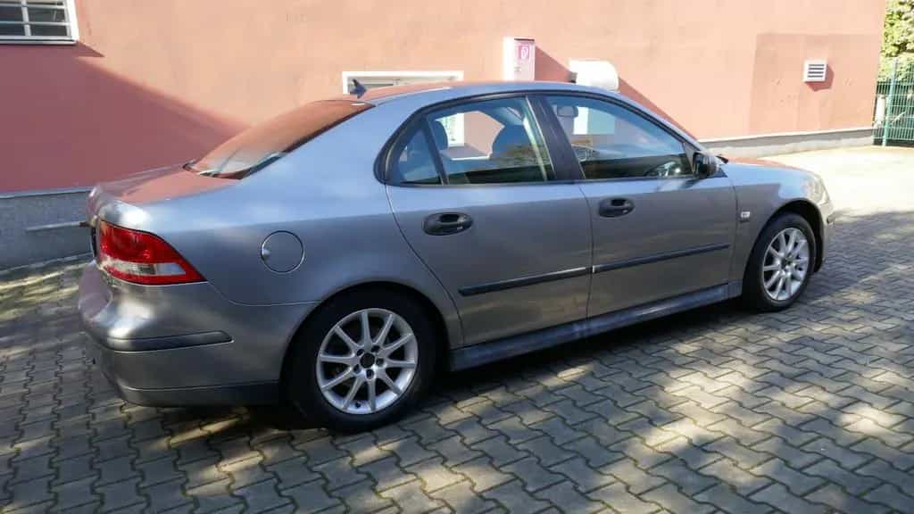 Saab 9-3 Lim. 1.8 T Arc, Leder, Klimatr.,PDC,1. Hand 08/2004-photo-3
