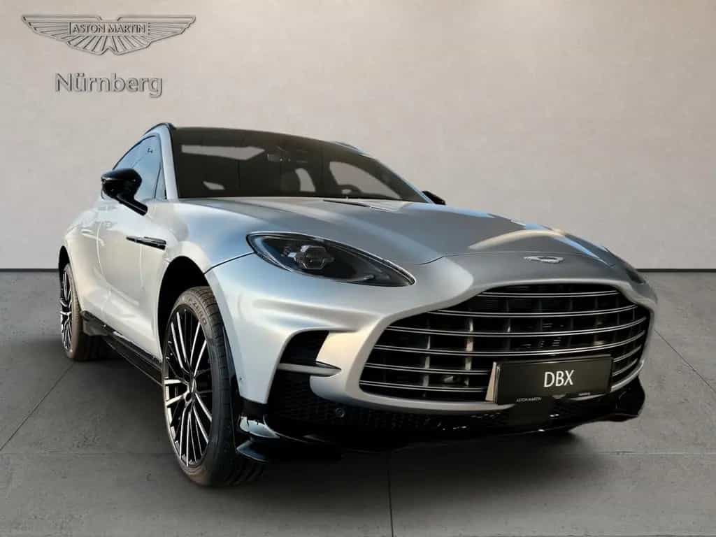 Aston Martin DBX 707 04/2025-photo-4