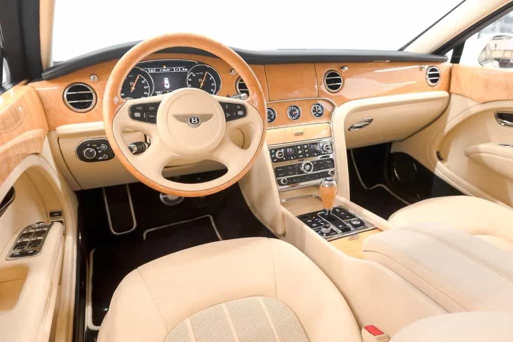 Bentley Mulsanne - Glacier White, Flying 'B' 03/2012-photo-21