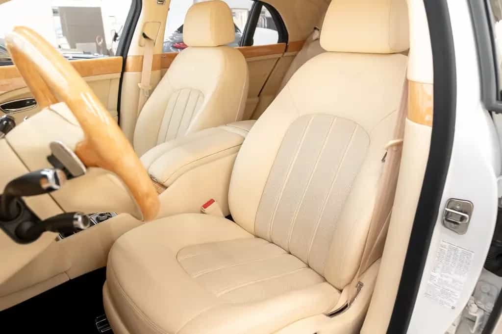 Bentley Mulsanne - Glacier White, Flying 'B' 03/2012-photo-8