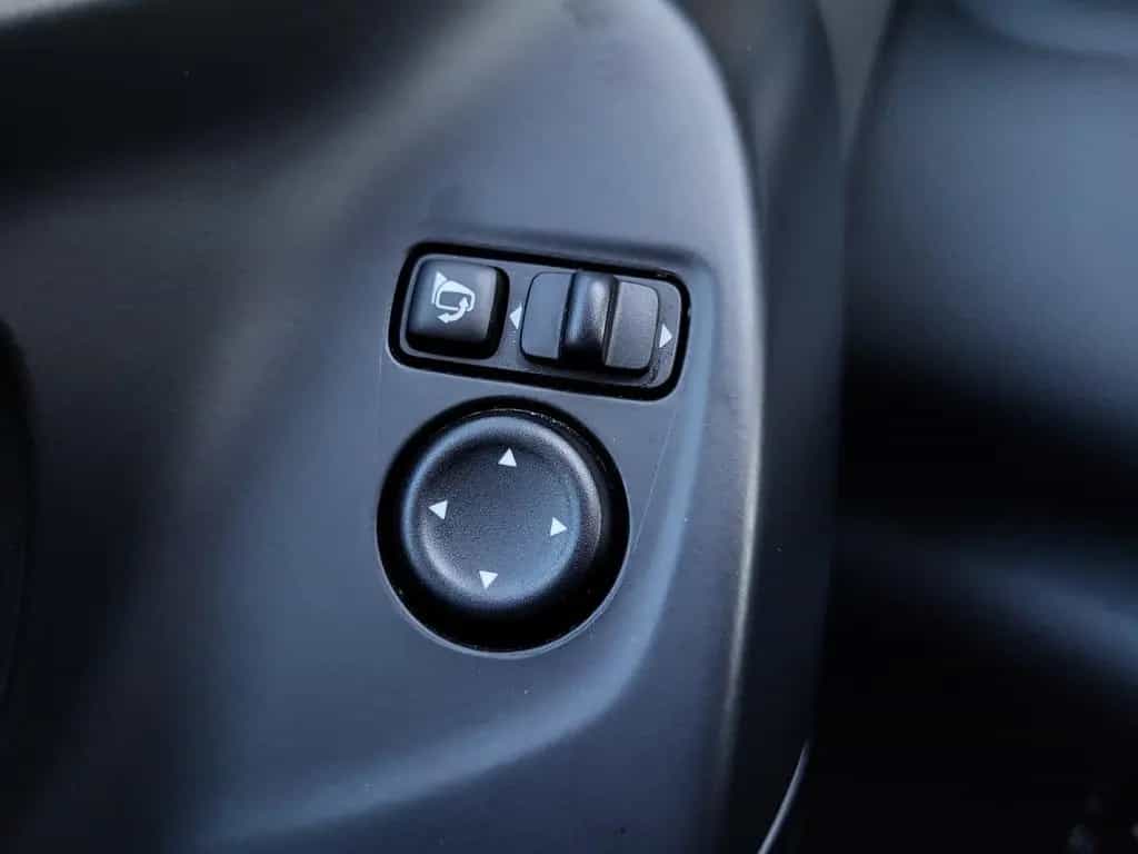 Renault Kadjar Bose Edition//NAVI/GARANTIE/ALU/KAMERA// 01/2018-photo-8